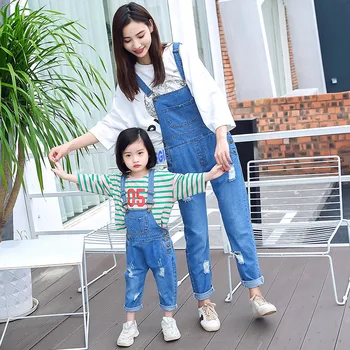 

Summer Casual Mother Daughter Jeans Overalls Hole Ripped Mommy And Me Strap Jeans Pants Mom Daughter Denim Jumpsuits Family Look