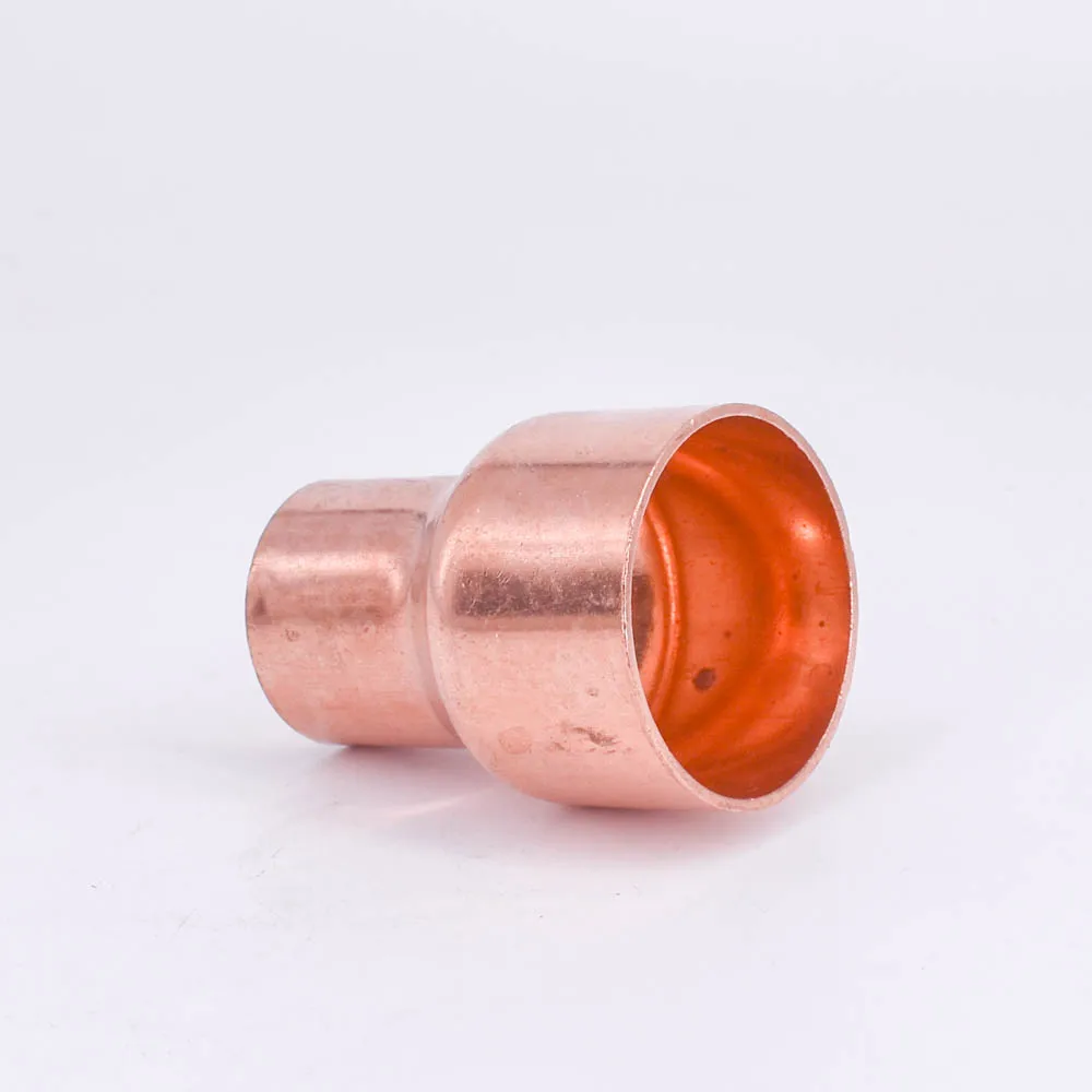 42mm X 28mm القطر الداخلي النحاس نهاية تغذية مستقيم قارنة مصغرة معدات سباكة Scoket لحام المياه الغاز النفط