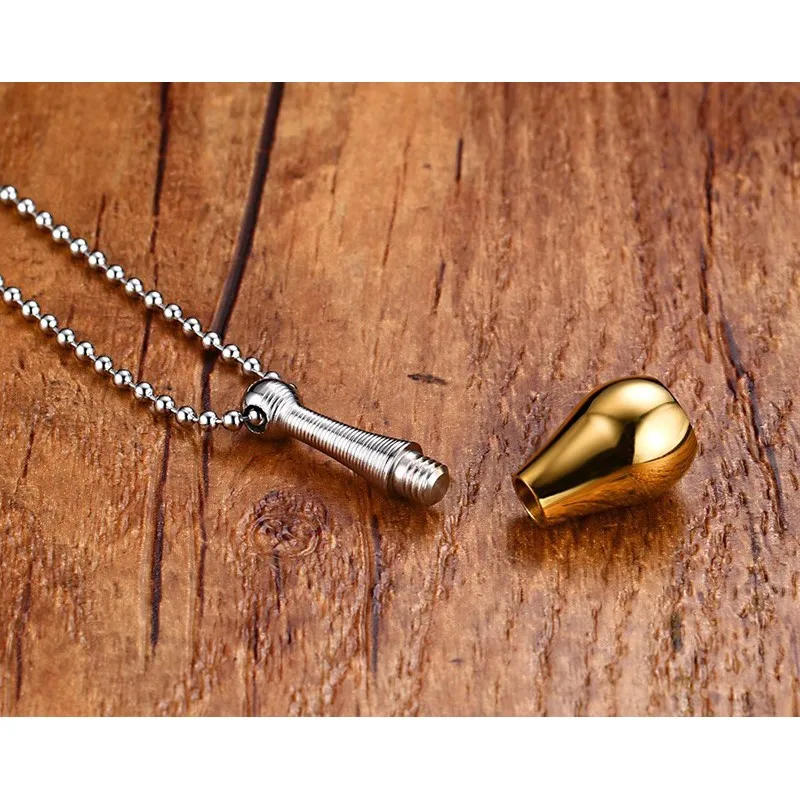 3174459184_1753929213