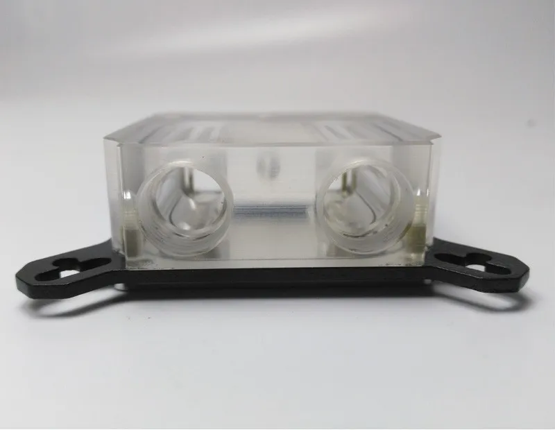 Universal_GPU_water_cooling_block_1