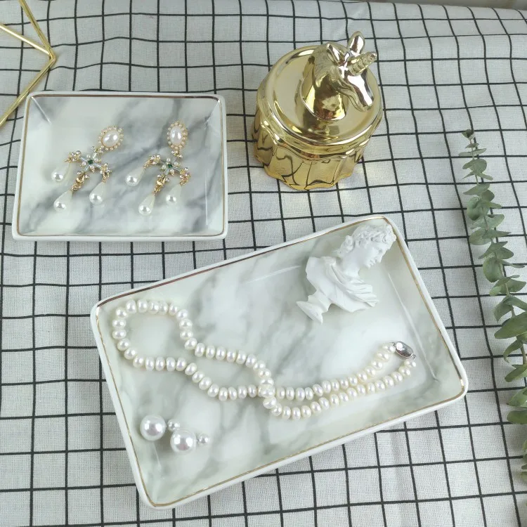

Phnom Penh ceramic marble jewelry plate jewelry wedding display stand