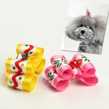 Nueva llegada perrito de moda bowknot horquilla accesorios mascotas cachorro perros gatos lindo festival de aseo productos 30 unids ropa traje