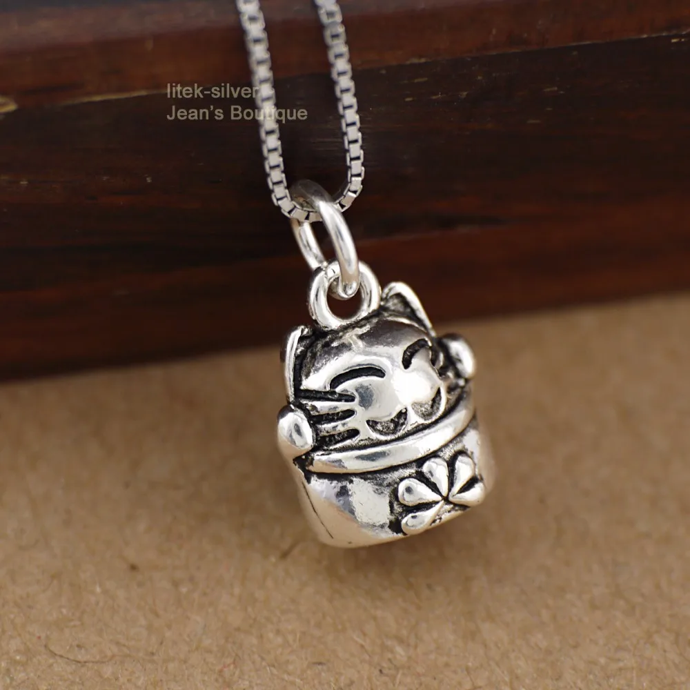 

925 Solid Sterling Silver Luck Fortune Cat Maneki-neko Pendant Charm Necklace A2640