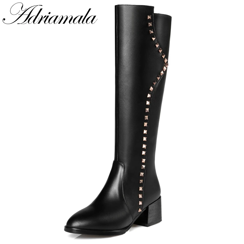 pointed toe biker boots