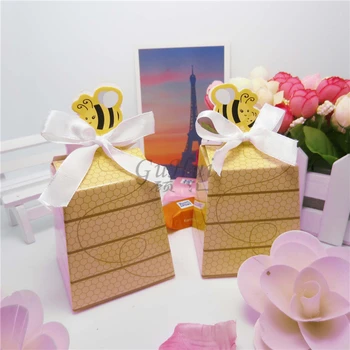 

Cute Small Bee Honeycomb Gift Box White Ribbon Kids Shower Sugar Honey Bee Wedding Candy Box Children's Birthday Party Decor