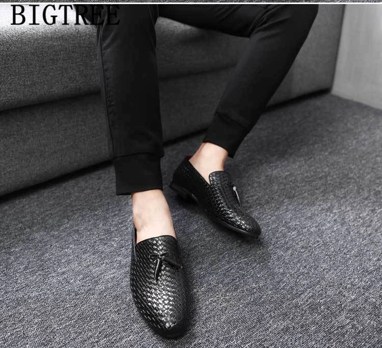 3066096931_1818887253