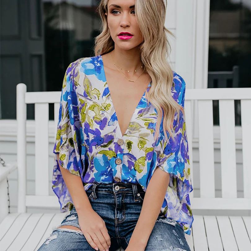

New 2019 Women Blouses Half Sleeve Batwing Sleeve Fashion Shirt Sexy V Neck Floral Beach Loose Women Tops