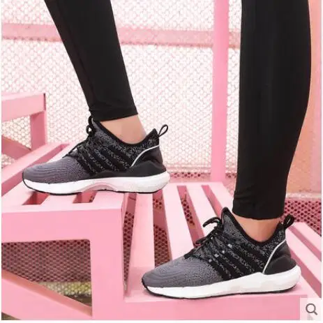 Женщины) Xiaomi FREETIE спортивная обувь светильник проветриваемая эластичная трикотажная обувь дышащие освежающие Городские кроссовки для бега - Цвет: Women black