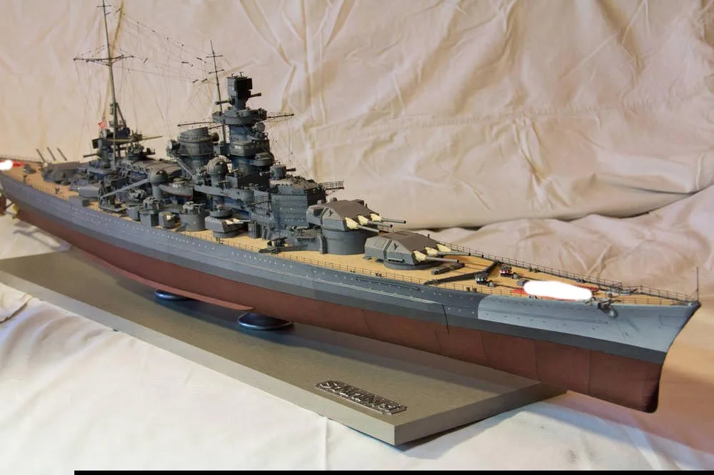 Бумажная модель Harlem версия боевой крейсер Scharnhorst чем 200 3D бумажная модель 1