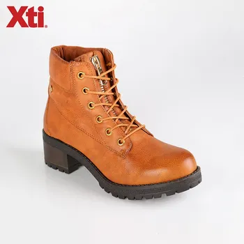 

XTI booties lace up block heel-camel