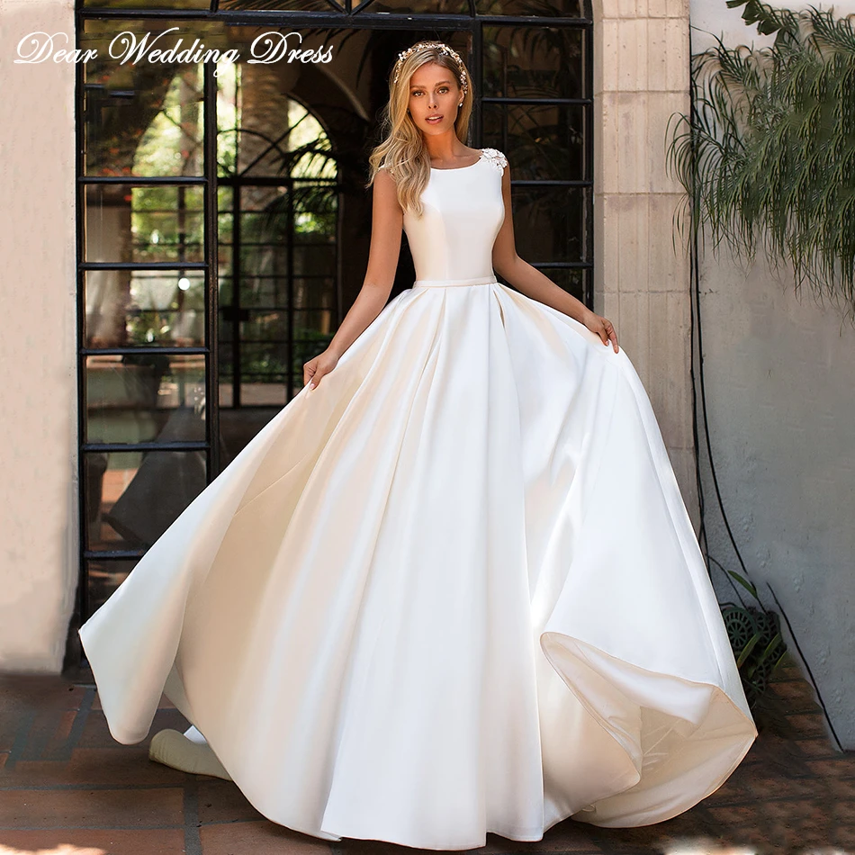 

Elegant Scoop Backless Satin Wedding Dress 2019 Appliques Sleeveless Court Train A-Line Simple Bridal Gowns Vestidos De Novia