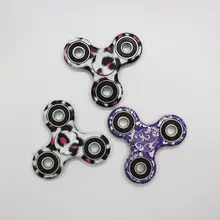 2 цвета Непоседа ручной Спиннер для пальцев Спиннер Игрушка фокус три Спиннер для пальца, гироскоп цветной рисунок Torq игрушка EDC уменьшить стресс подарок