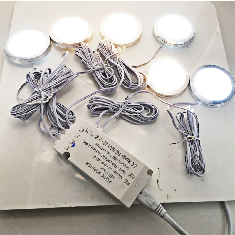 under cabinet lamp