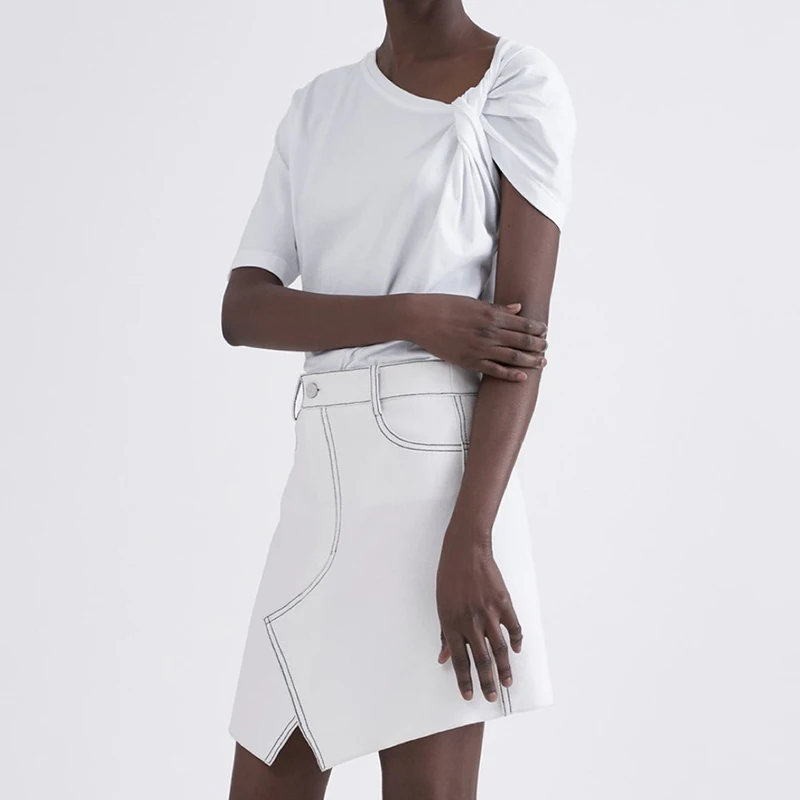 TWOTWINSTYLE Базовая футболка с рюшами для женщин, короткий рукав, большой размер, необычные белые футболки, топ, летняя модная новая одежда