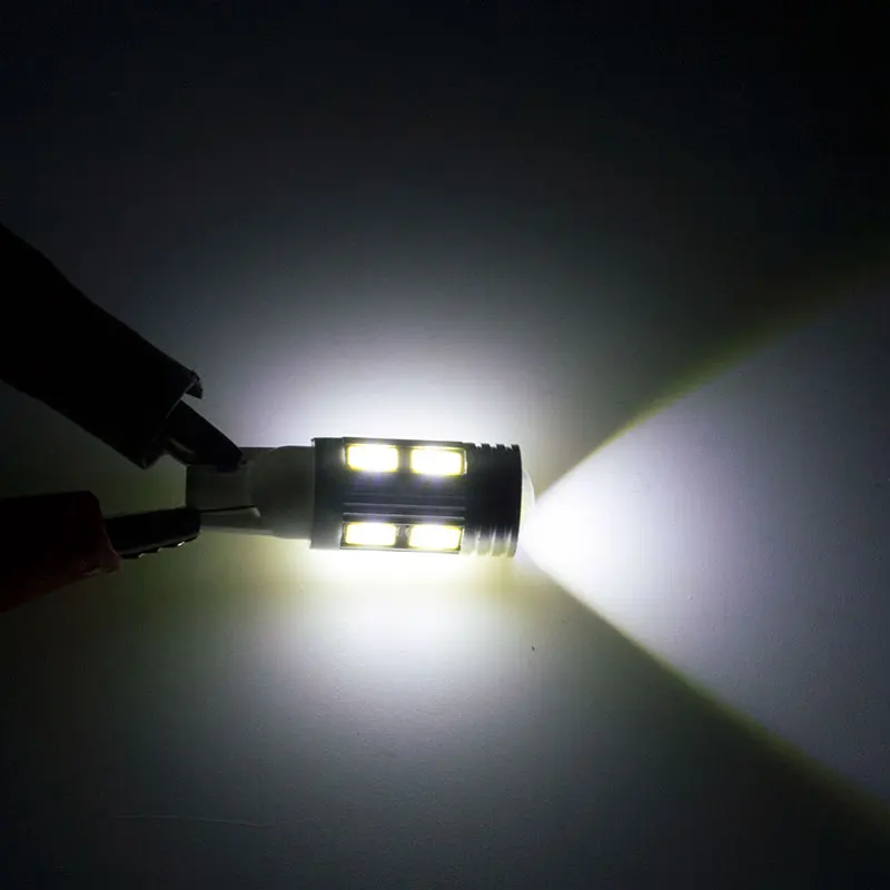 Reverse_Lamp_Bulb (4)