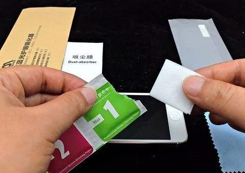 

10PCS Camera Lens C leaning Cloth LCD Screens Dust Removal Wet Dry Wipe Paper for iPhone 7 6 6s 70