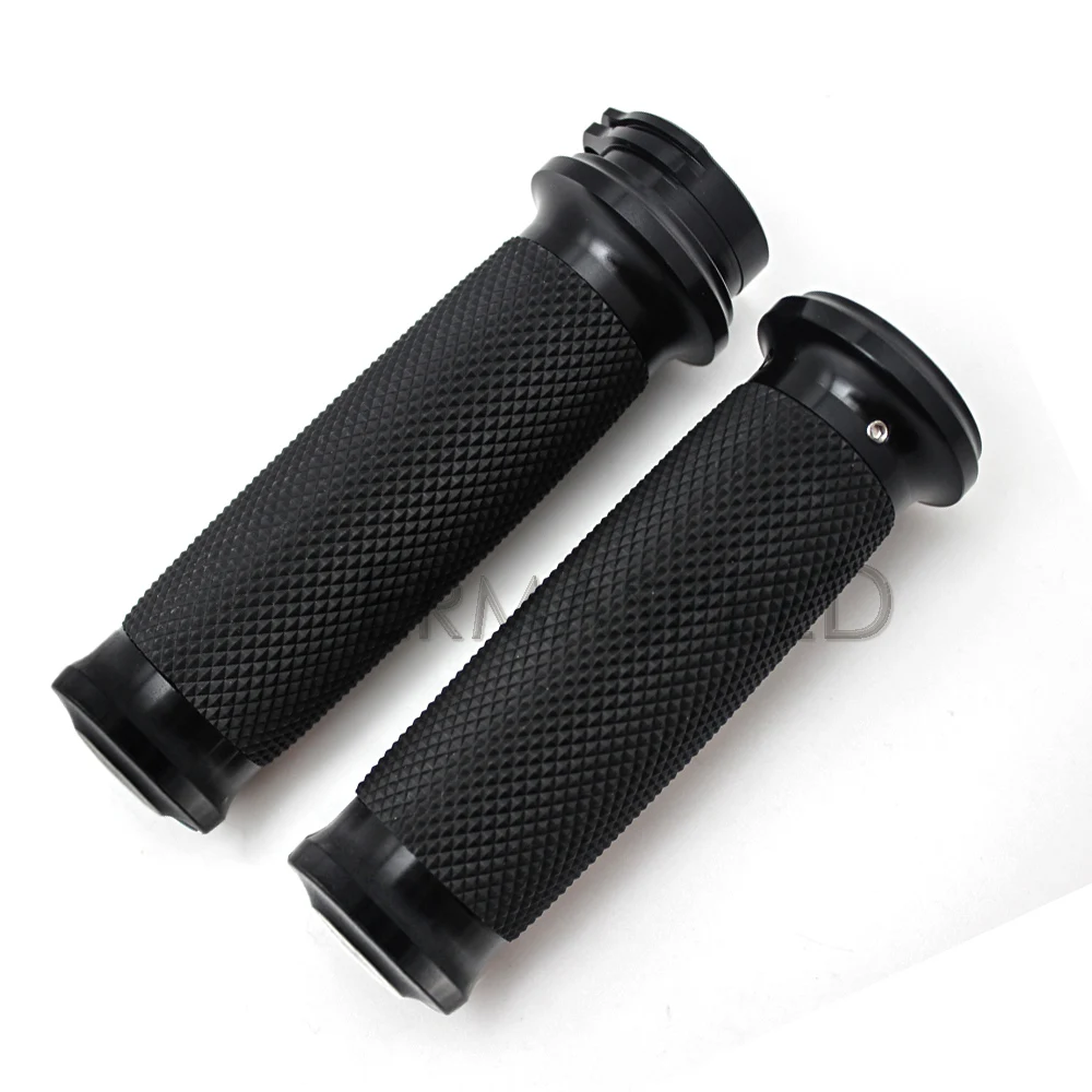 Harley CNC Handlebar Hand Grips (7)