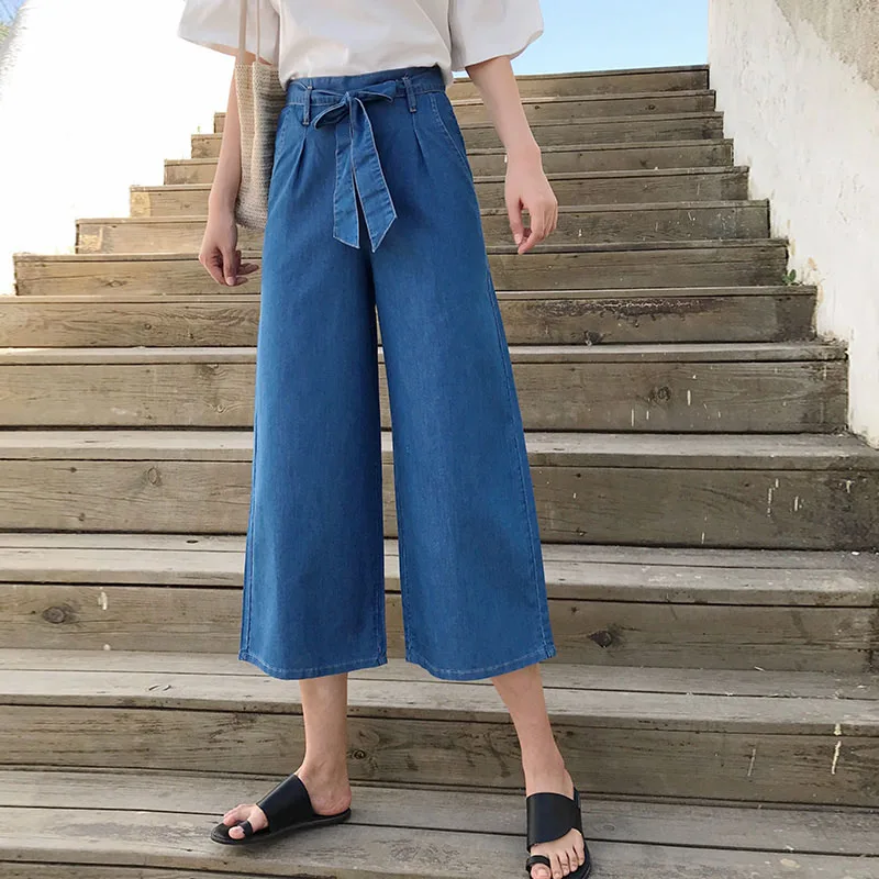 cropped blue jeans
