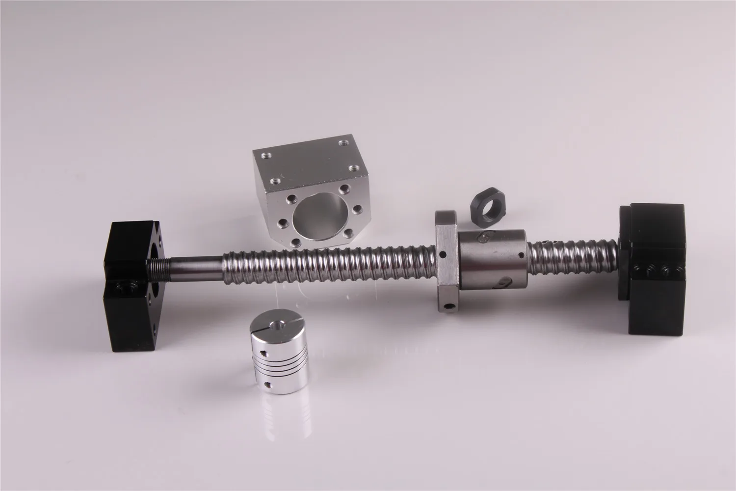 SFU1605 500mm Screw End Machined with Nut MITUHAKI Linear Motion Ball Screw 1x Ball screw