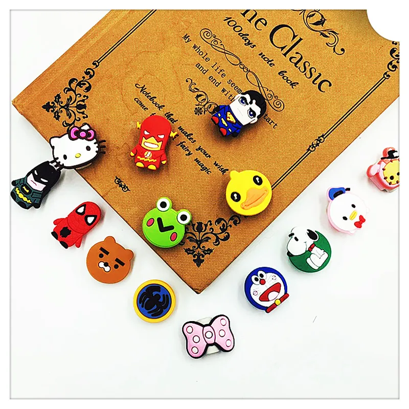 100 шт. USB зарядное устройство с рисунком для iphone 5 6 7 Защита наушников Hello Kitty