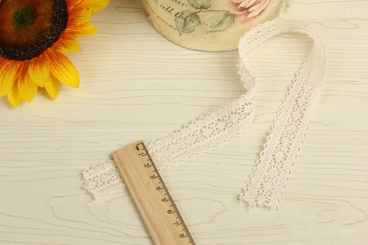 LACE2