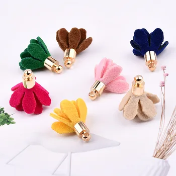 

Wholesale 80pcs/Lot 15*18mm Felt Fabric Tassel Charms DIY Jewelry Findings Ornament Accessories Gold Tone Alloy Cap Floral Charm