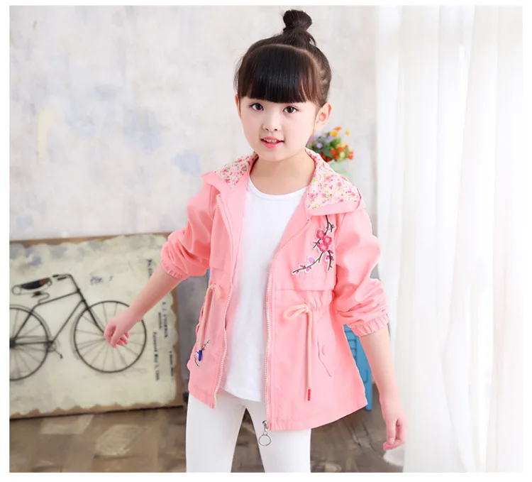 Лидер продаж, детская одежда весна-осень Новинка для девочек ветровка с цветком персика модное пальто розового и синего цвета
