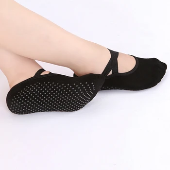 

KLV 2pair/set Sport Socks Women Non Slip Sock with Grips Ballet Pilates Sock Female Soft Breathable Sweat-absorbing Cotton Socks