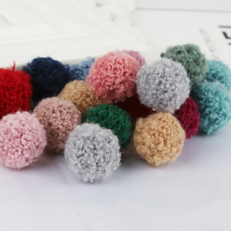 

20pcs/lot 15mm DIY Pompoms Ball Soft Fluffy Wool Beads Plush Ball Beads Craft Supplies Earring Jewelry Making