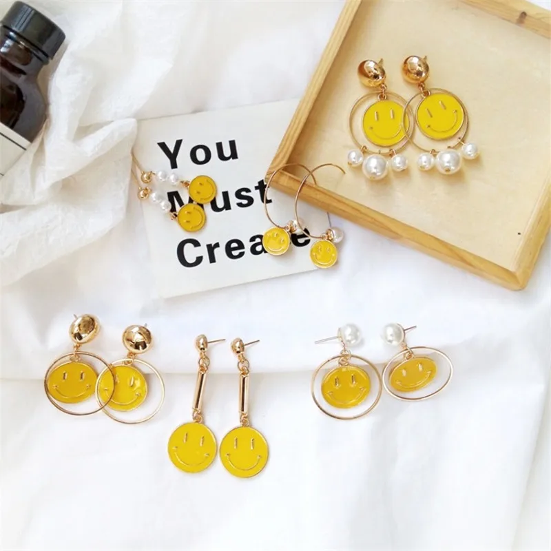 Korean Smile Earrings Temperament Korea Simple Earrings Jewelry Pearl