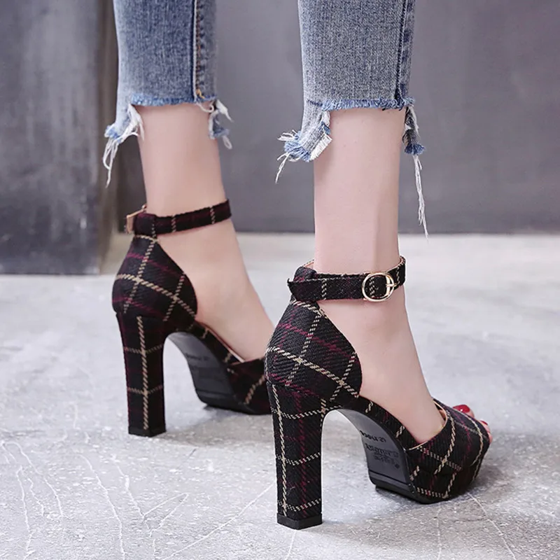 

Summer word with fish mouth sandals female 2019 new sexy waterproof platform women's shoes was thin fashion wild high heels
