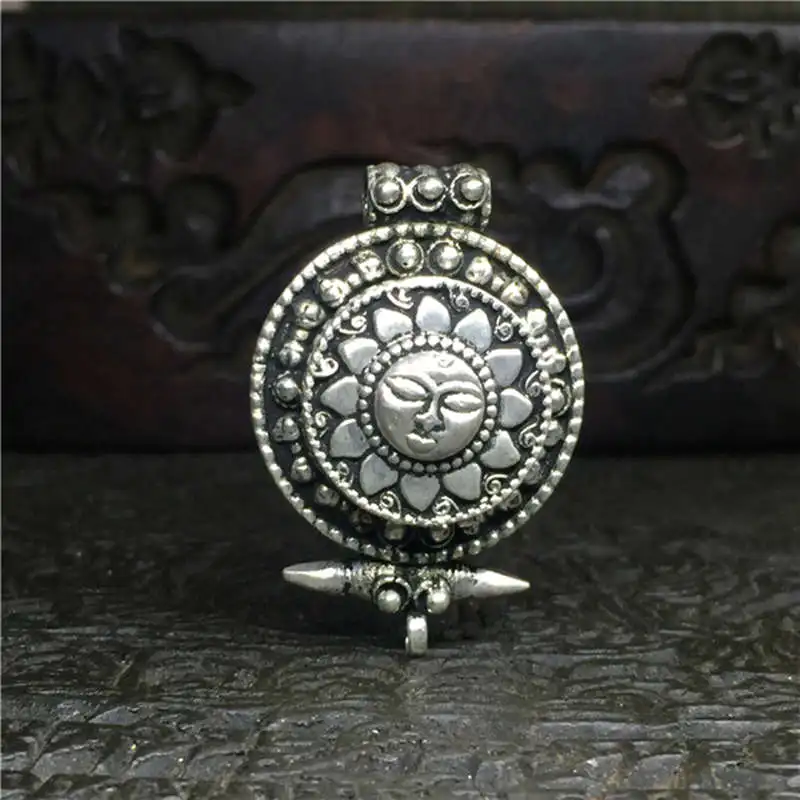 

TGB086 Tibetan silver Sun God Amulets Prayer Box Tibet Double Layer Amulet Box Pendants Nepal Antiqued GHAU Jewelry