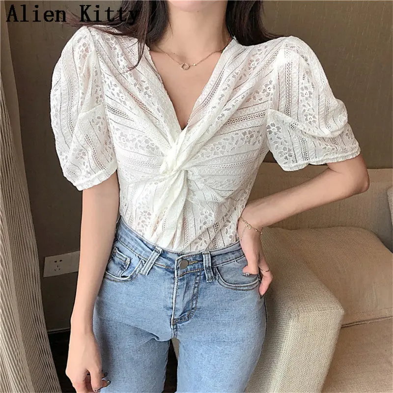 

Alien Kitty Simple Elegant Loose V-Neck Short Puff Sleeve Fresh Sexy All-Match Sweet Casual Women Shirt