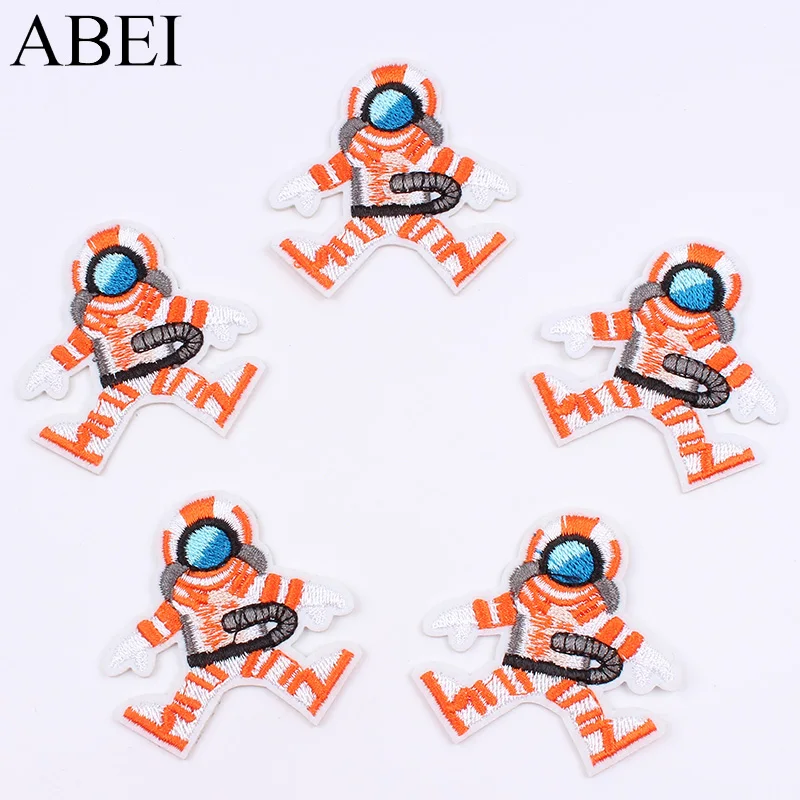 

10pcs/lot Cartoon astronaut Patch DIY Sewing Space Stickers Iron On Jeans Backpack Shoes Shirt Appliques Handmade Pants Badge