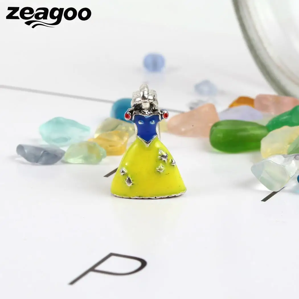 

Shape Geometric Necklaces Women Pendants Bracelets Fashion