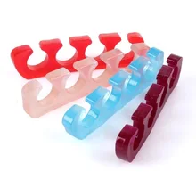 1 PC Silicone Nail Toe Separators Reusable Separator Straightening Finger Feet Care Separator Nail Tool Random Color Z3