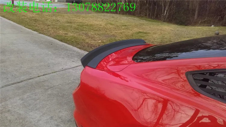 

Fit for FORD MUSTANG RTR 2015-2018 carbon fiber spoiler wing tail