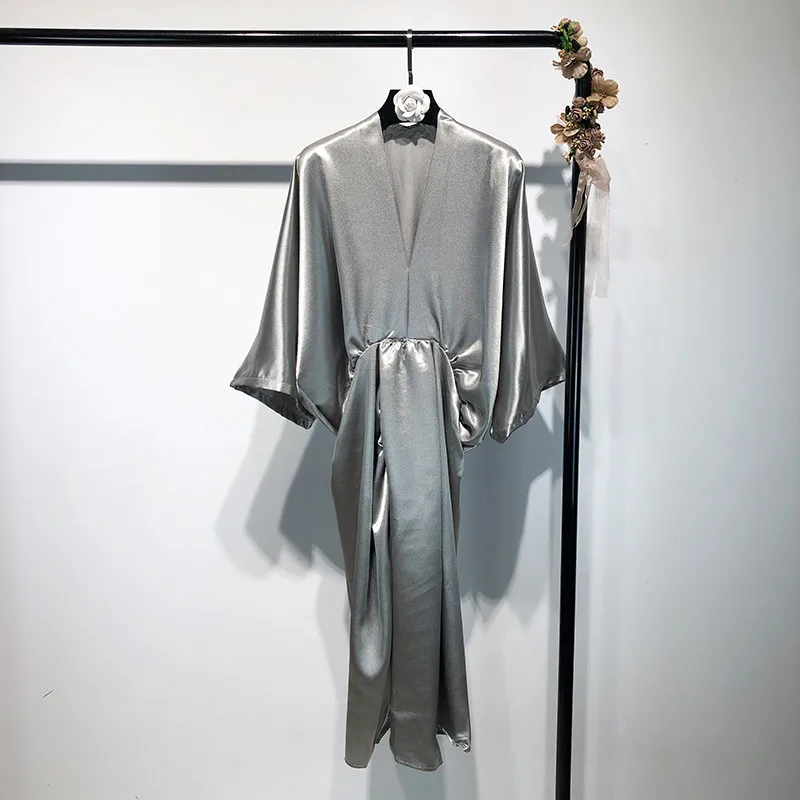 WHITNEY WANG, летняя мода, уличная одежда, короткий стиль, глубокий v-образный вырез, металлическое Серебряное платье, женское офисное платье