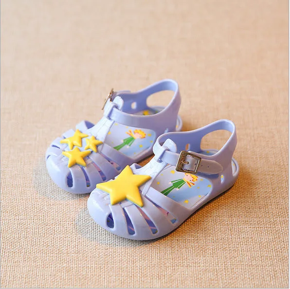 Мини-туфли; коллекция года; летние детские сандалии для девочек; прозрачные туфли со звездами для девочек; размеры EU19-27; мини-туфли