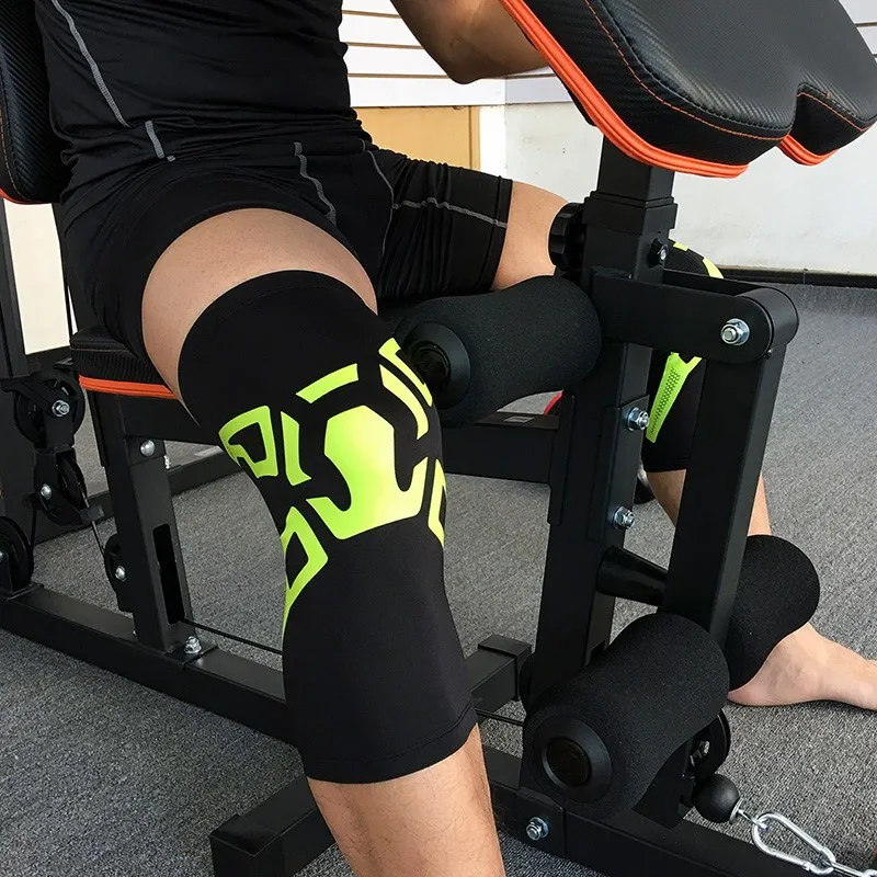 1 قطعة الركبة حامي منصات الركبة ل كرة السلة الريشة تشغيل التنزه جميع عالية مرونة تنفس الركبة دعم 1 قطعة الركبة حامي منصات الركبة ل كرة السلة الريشة تشغيل التنزه جميع عالية مرونة تنفس الركبة دعم