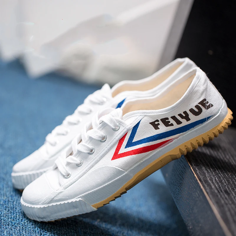 indoor track and field shoes