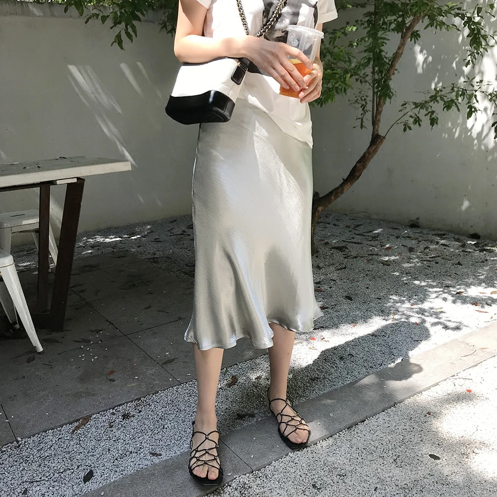 Wonder 2019 new summer glossy satin trumpet Skirts high waist skirt Silver gold midi skirt Metallic Color party skirts bottoms