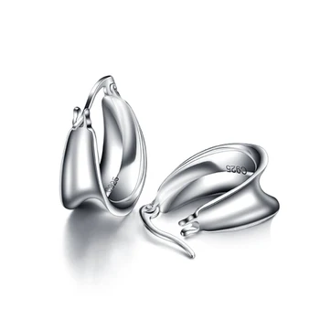 

High quality fashionable sterling silver earrings.Glamour woman solid 925 silver earrings.Romantic sexy lady jewelry.wholesale