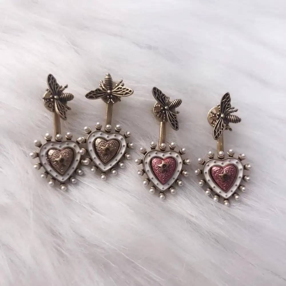 

Insects Butterfly Retro Make Earrings Paris Fashion Show Pink and Gold Complex design Heart Earrings Exaggerate Loving Earrings