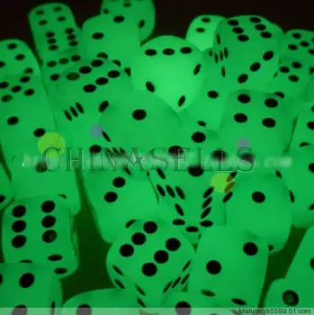 

30pcs Noctilucent Dice 6 Side 14mm Light luminous Toy Fun Board Game Night Bar KTV Entertainment Game Dice