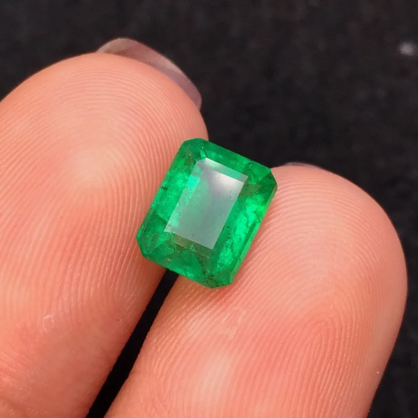 

iGitl 1.95ct Gemstone Jewelry Faceted Vivid Green Natural Emerald Gemstones Loose Gemstones Loose Stone Gems
