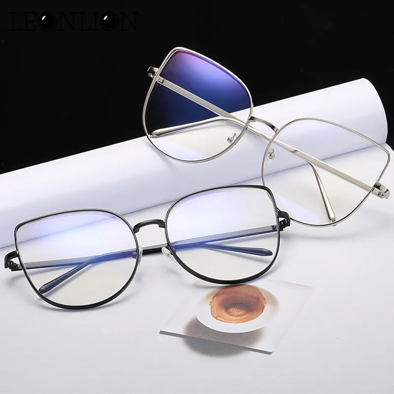 

LeonLion 2018 Metal Cat Eye Flat Sunglasses Women Luxury Lady Gold Black Silver Sun Glasses Outdoor Shopping UV400 Glasses