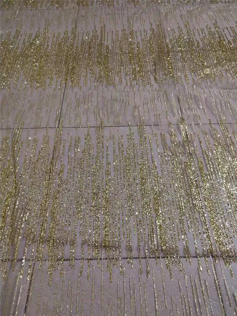 

Яркая блестящая фотография, блестящая фотография, топ продаж, африканская кружевная ткань, приклеенная блестящая кружевная ткань для вечерние