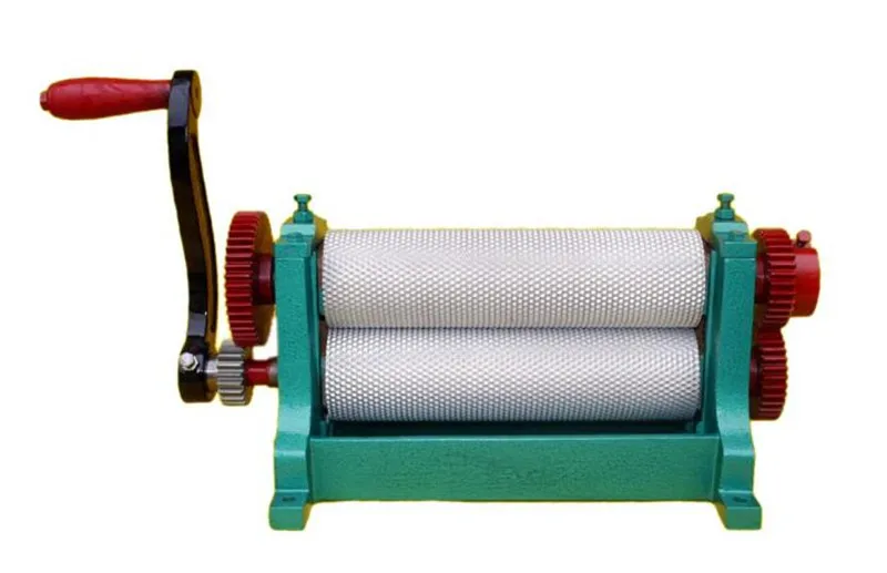 Free shipping 310*86mm hand crank manual Beeswax comb foundation sheet