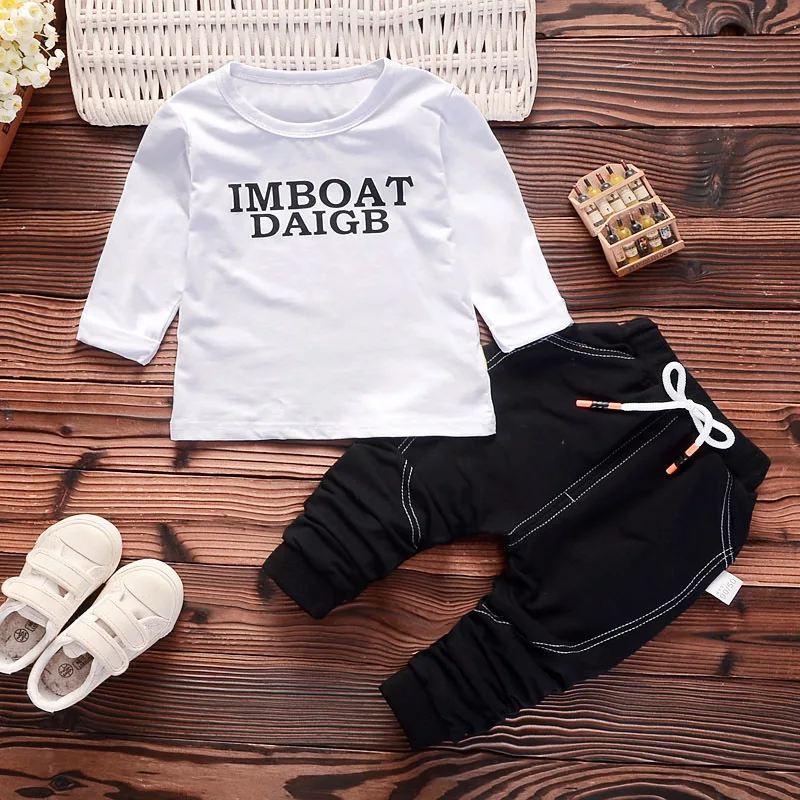 Goede Lente Herfst Kinderen Jongens Meisjes Katoenen Kleding Sets Baby Patchwork Hoodies T shirt Broek 3 stks sets Mode Peuter Trainingspakken